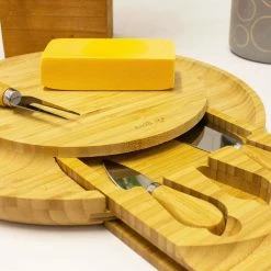 BergHOFF Bamboo Multi-Level Cheese Board Set, With 3 Tools -Tools Verkaufsladen M05413821320281 1104092021 scaled